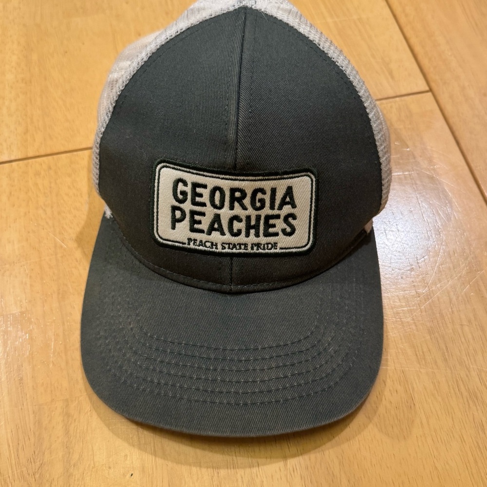 Georgia Peaches Gray Trucker Hat